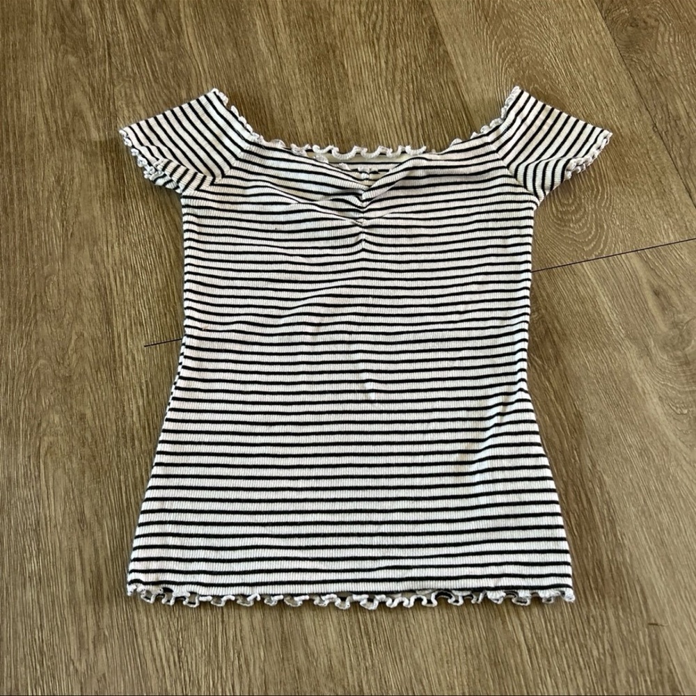 Hollister striped top
